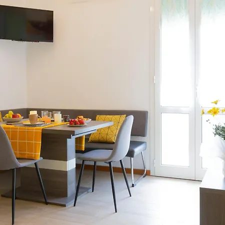Apartman La Perla Del Sole - Sunset On The