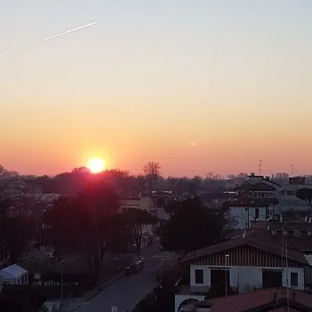 La Perla Del Sole - Sunset On The