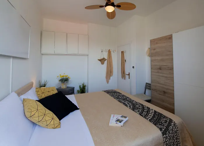 La Perla Del Sole - Sunset On The Lägenhet